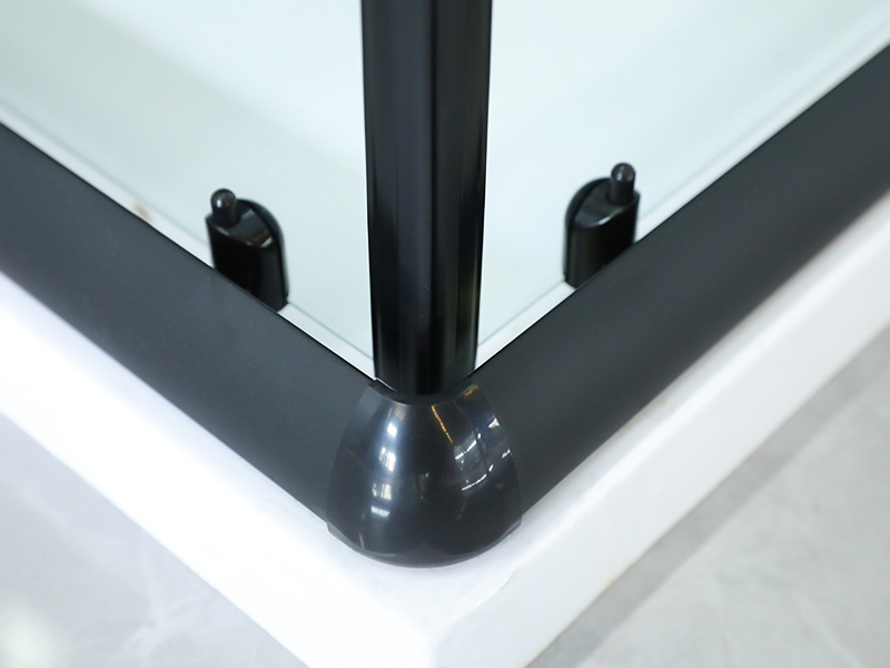 SQ Sort aluminiumsprofil Firkantet skydebrusekabine med dobbelthuller håndtag SQ Sort aluminiumsprofil Firkantet skydebrusekabine med dobbelthuller håndtag