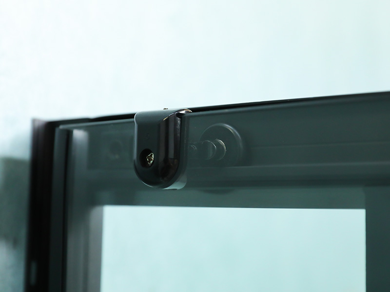 SQ klart hærdet glas med tryk på brusekabine SQ klart hærdet glas med tryk på brusekabine