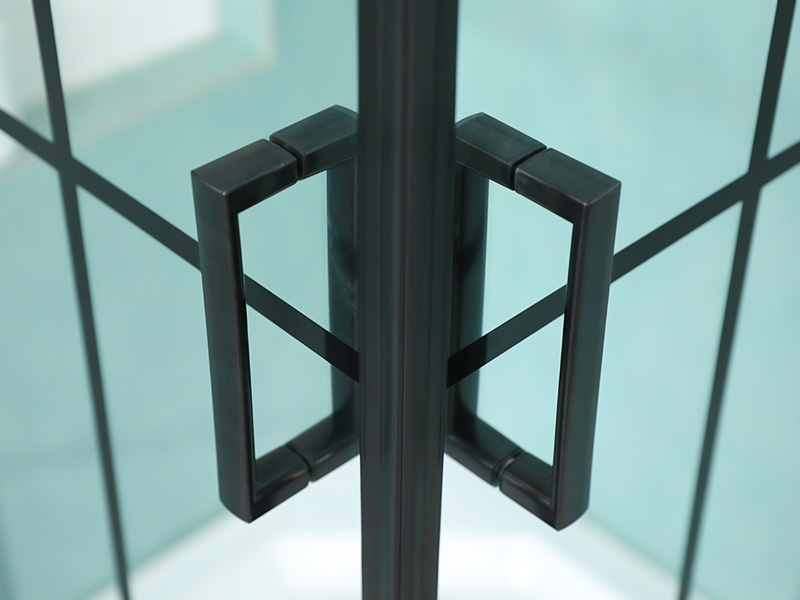 SQ klart hærdet glas med tryk på brusekabine SQ klart hærdet glas med tryk på brusekabine