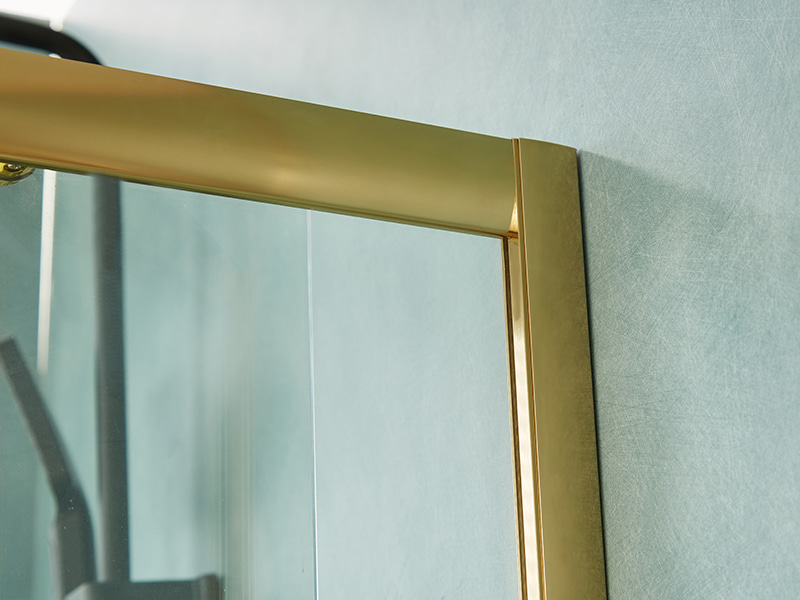 SE glidende brusekabine, klart hærdet glas, guld aluminiumsprofil, håndtag med dobbelte huller, uden bakke SE glidende brusekabine, klart hærdet glas, guld aluminiumsprofil, håndtag med dobbelte huller, uden bakke